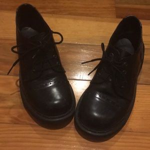 Dr. Martens Vintage patent leather platforms